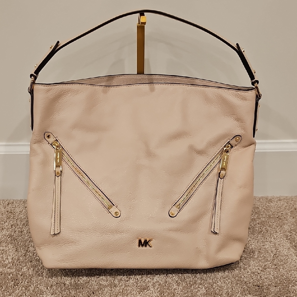 Michael Kors Light Pink Shoulder Bag with Gold Accents